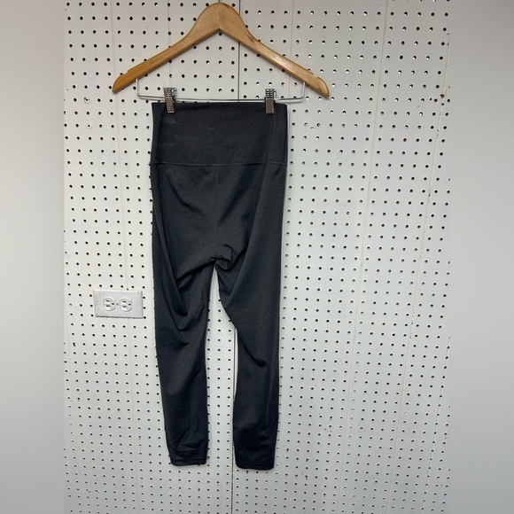 Everlane Grey Perform Ankle Leggings - Picture 3 of 4